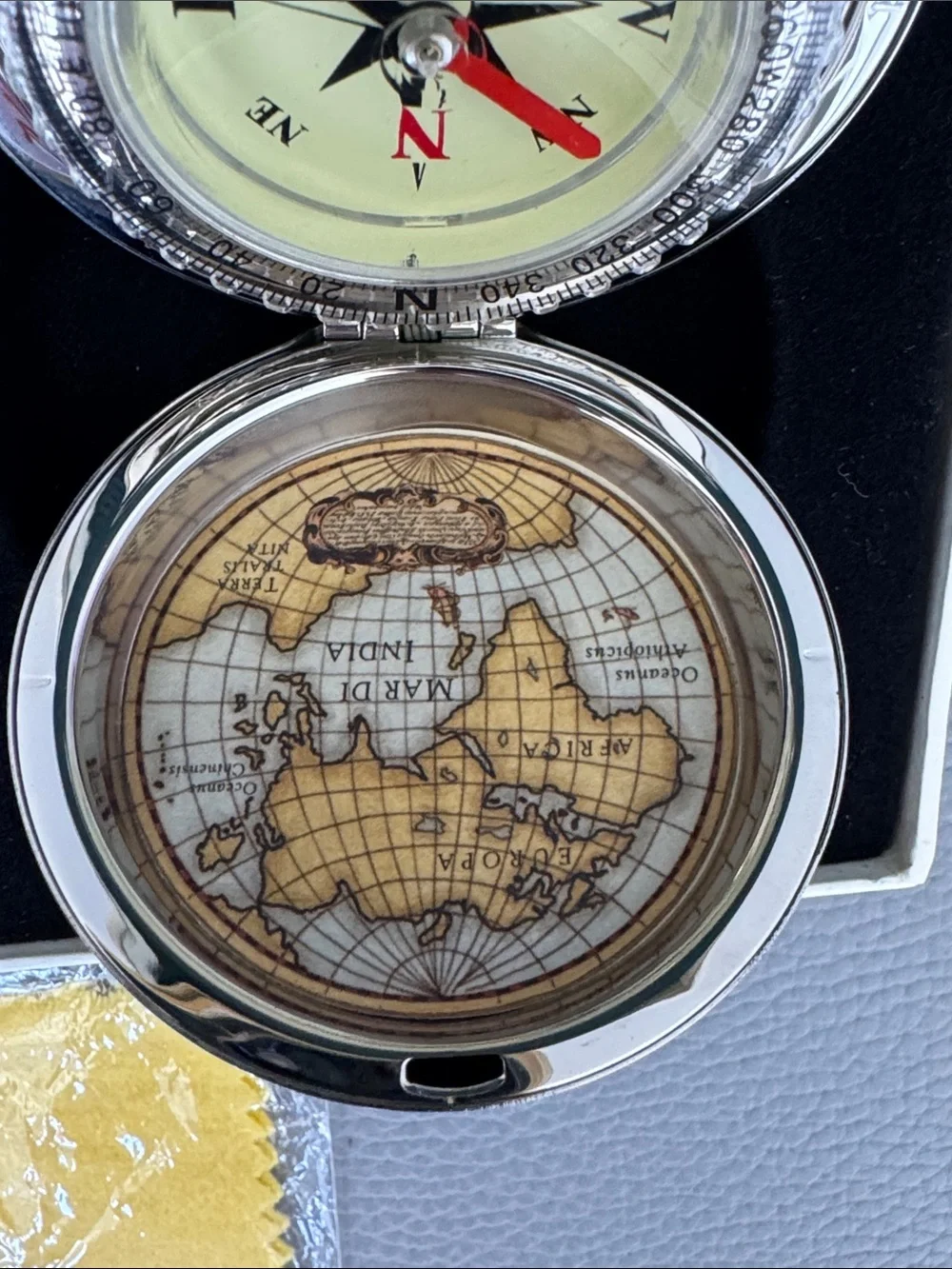 DALVEY SCOTLAND EXPLORER SILVER POCKET COMPASS POLISHED CHROME NIB